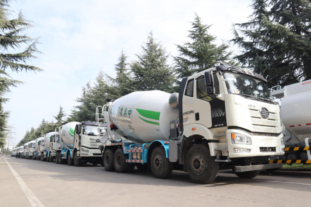 2025新澳门免费原料宝典