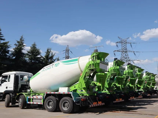 2025新澳门免费原料宝典