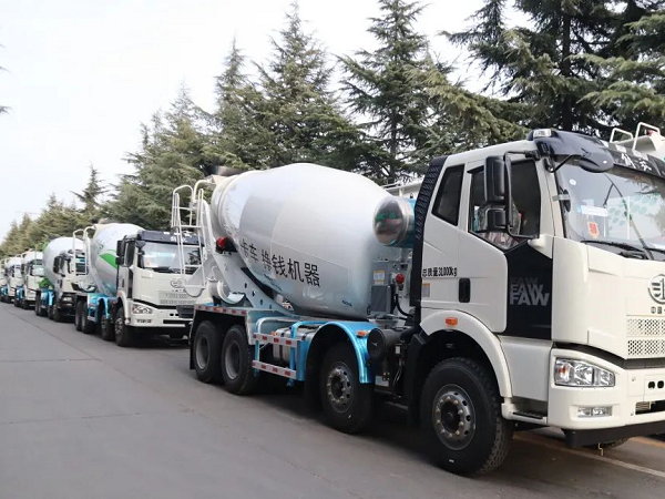 2025新澳门免费原料宝典