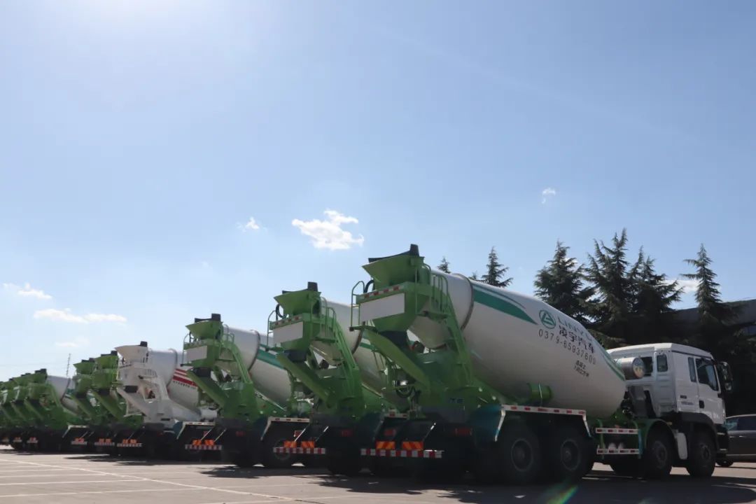 2025新澳门免费原料宝典