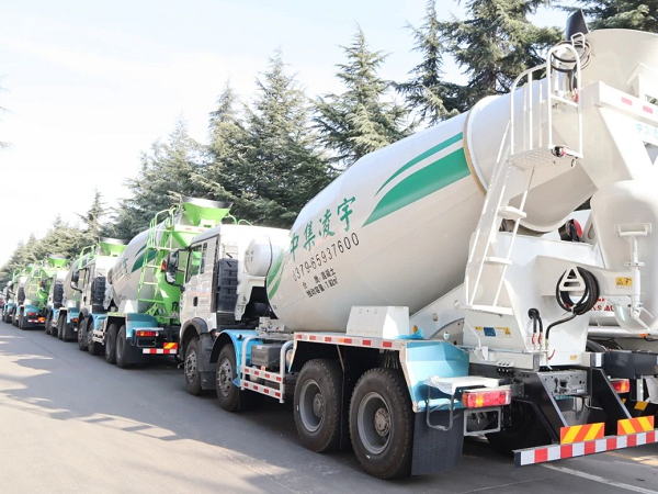 2025新澳门免费原料宝典