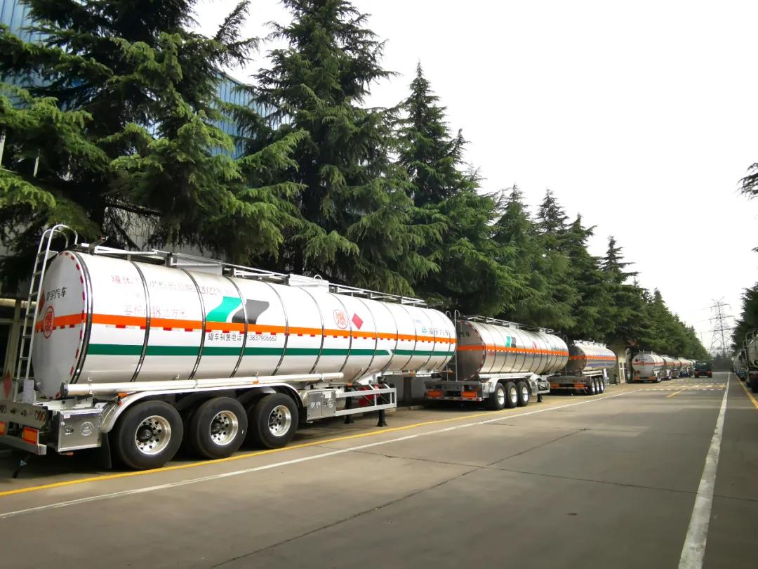 2025新澳门免费原料宝典