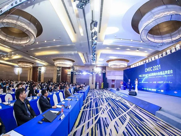 2025新澳门免费原料宝典