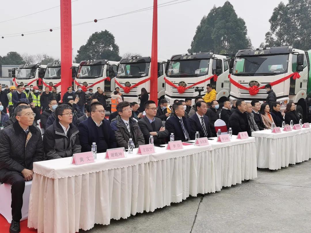 2025新澳门免费原料宝典