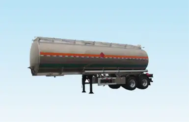 38方运油半挂车