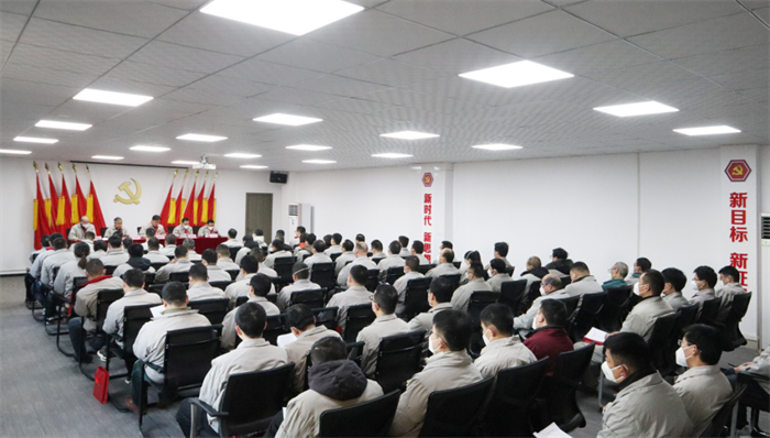 2025新澳门免费原料宝典