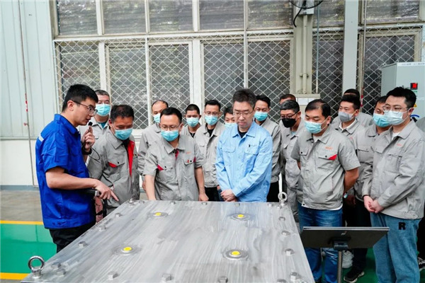 2025新澳门免费原料宝典