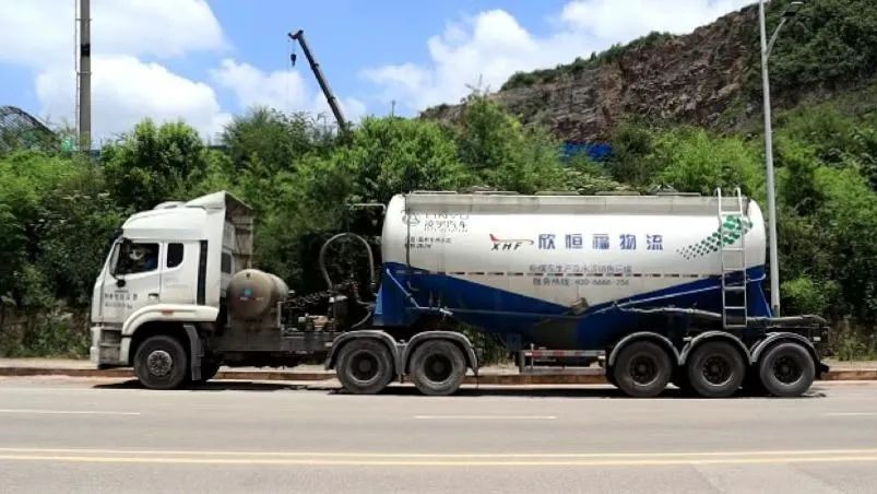 2025新澳门免费原料宝典