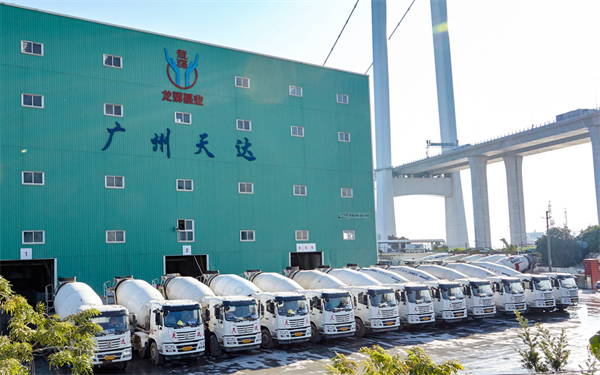 2025新澳门免费原料宝典