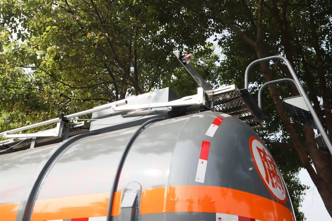 2025新澳门免费原料宝典