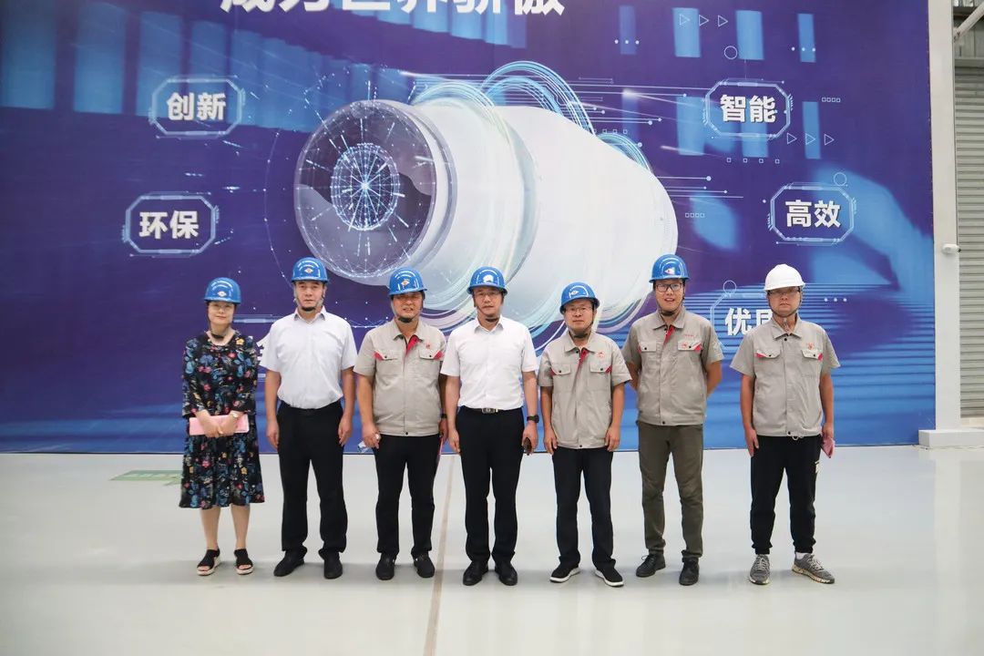 2025新澳门免费原料宝典