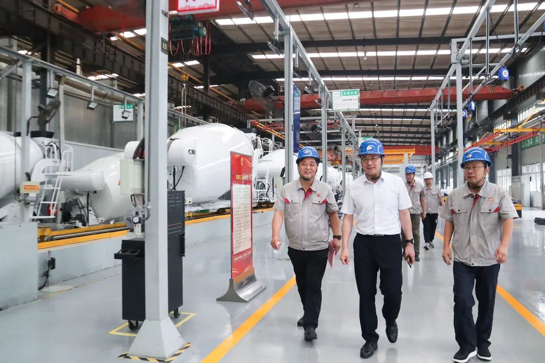 2025新澳门免费原料宝典