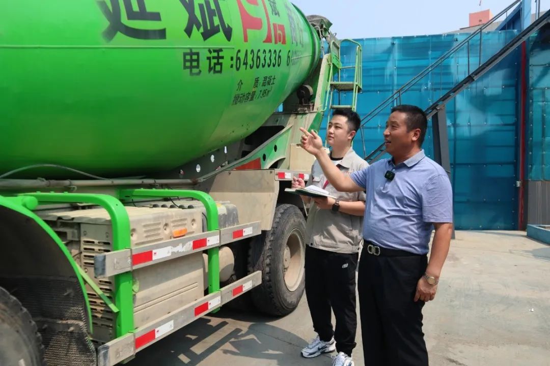 2025新澳门免费原料宝典