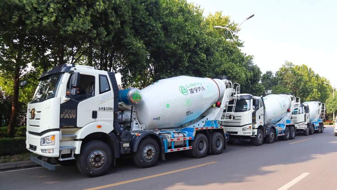 2025新澳门免费原料宝典