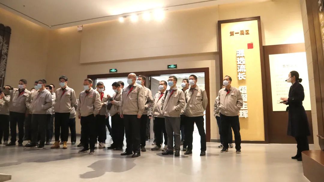 2025新澳门免费原料宝典