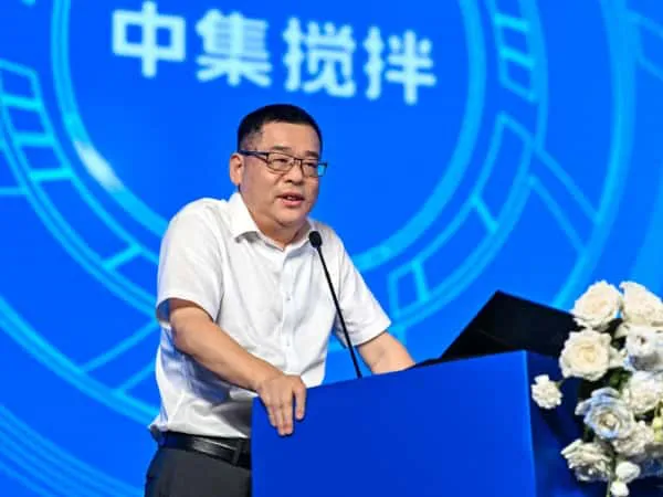 2025新澳门免费原料宝典