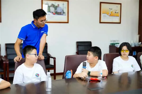 2025新澳门免费原料宝典