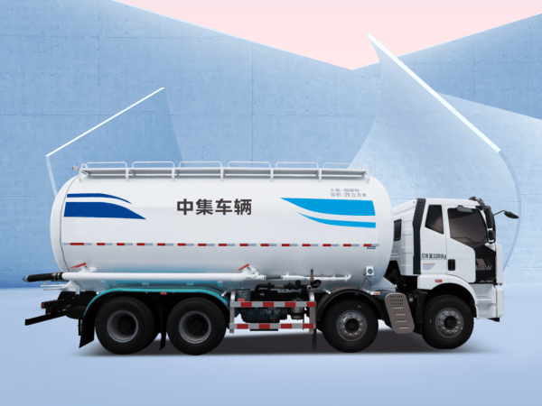 中集车辆粉罐家族实力登场，揭秘粉粒物料运输车的"高效可靠"之道！